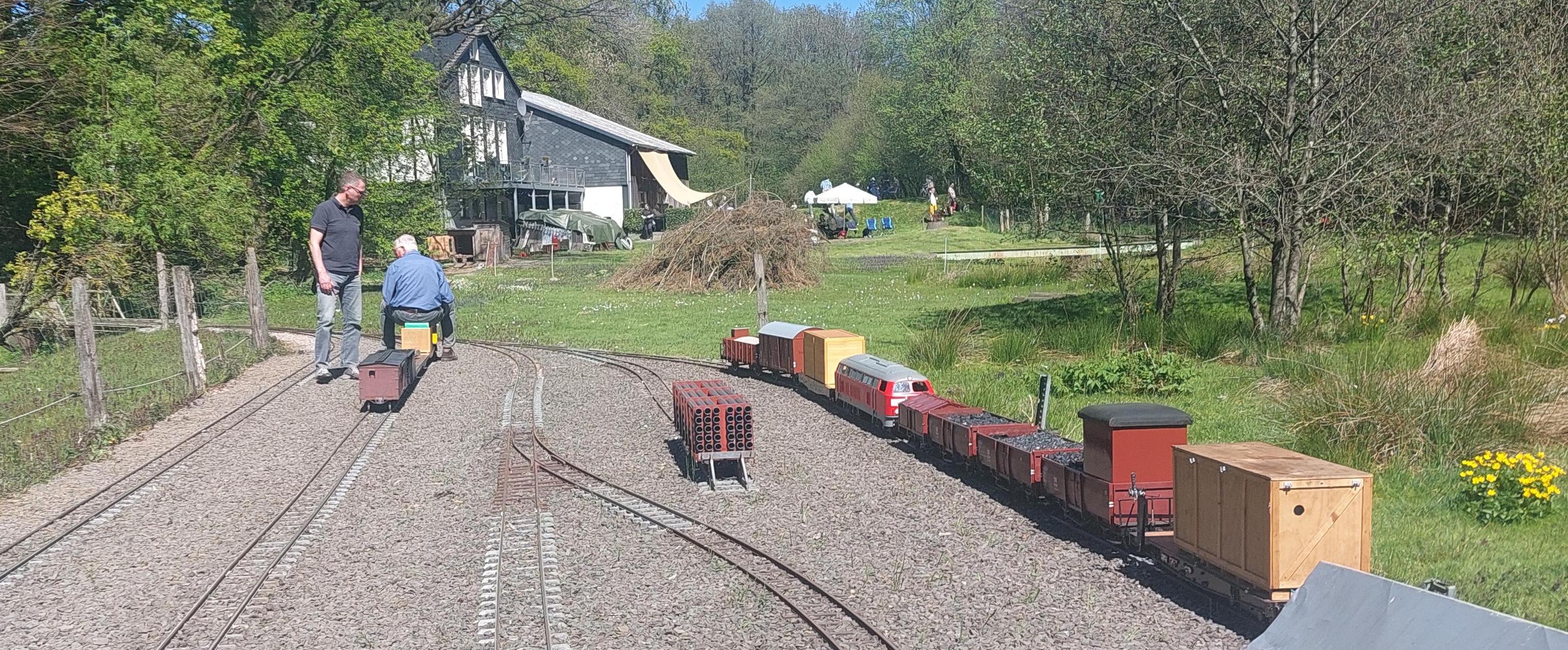 Rangieren im Bahnhof Ponnyhof